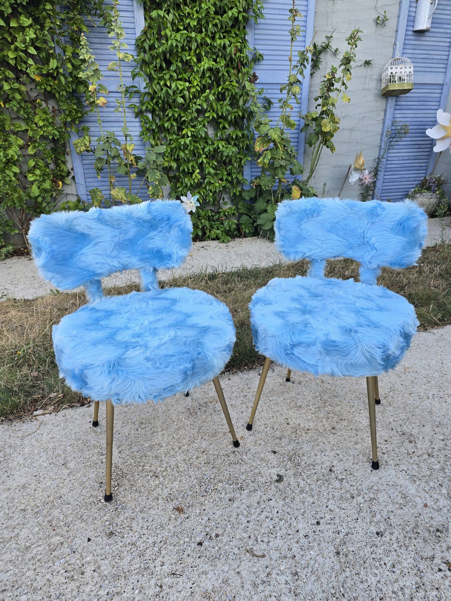 pair of Pelfran chairs blue faux fur - vintage