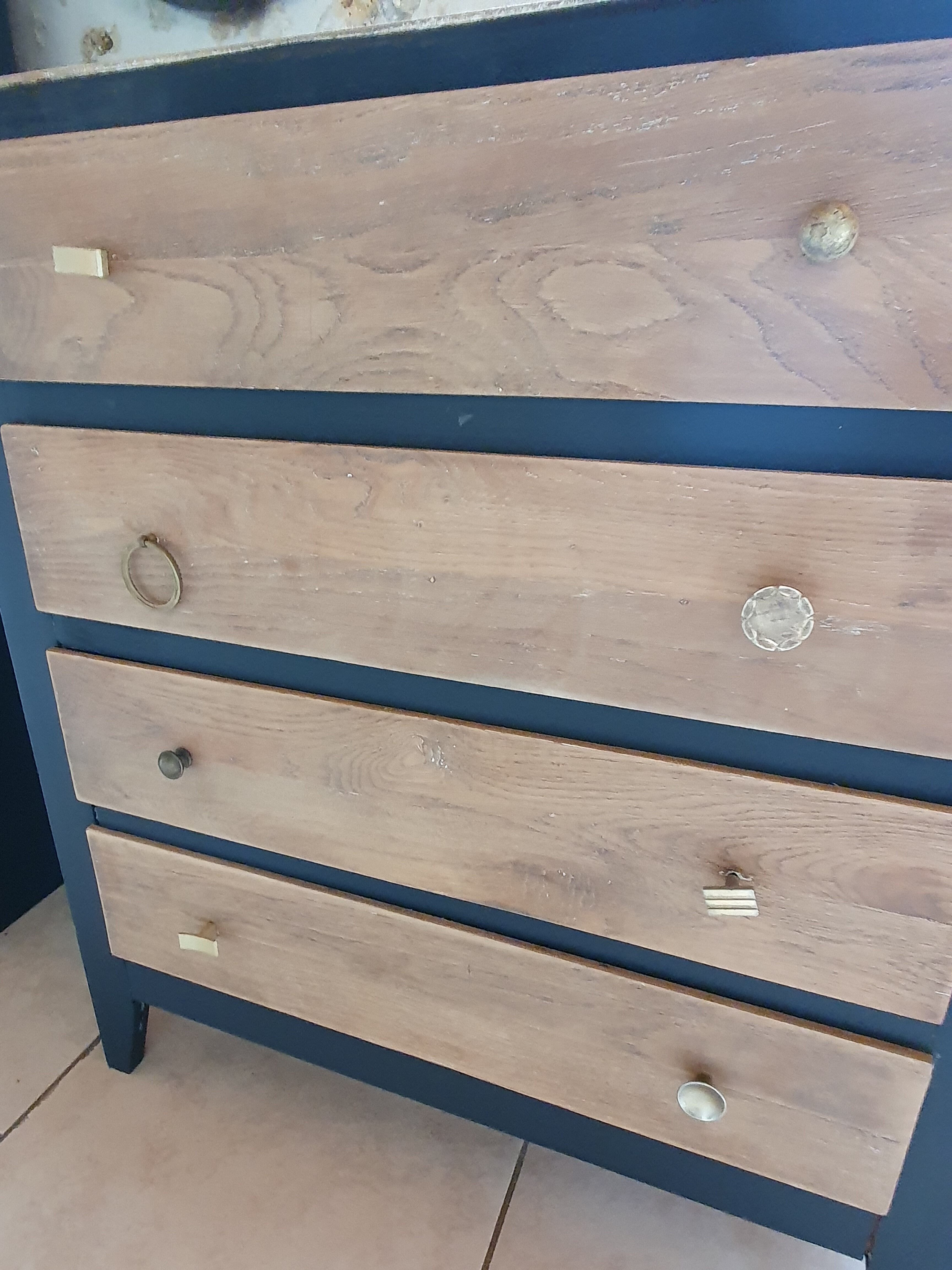 Vintage dresser