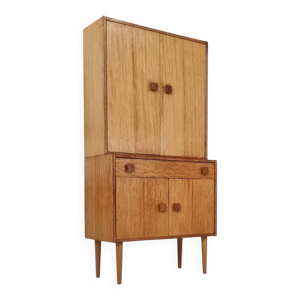 Highboard du milieu du