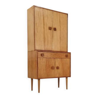 Highboard du milieu du siècle