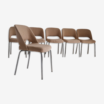 Lot of 6 conference chairs