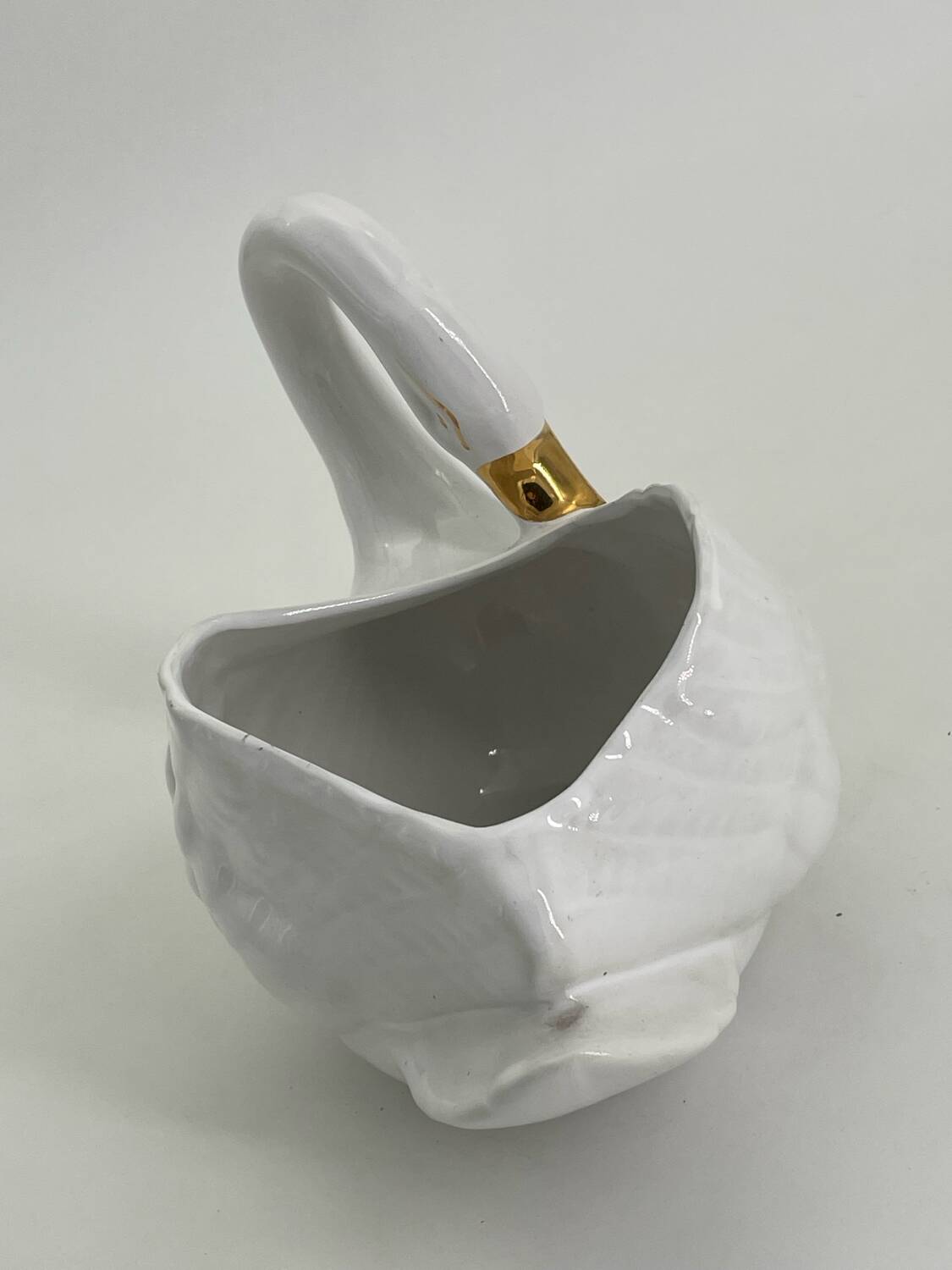Vintage pot holder/empty pocket Swan in white ceramic