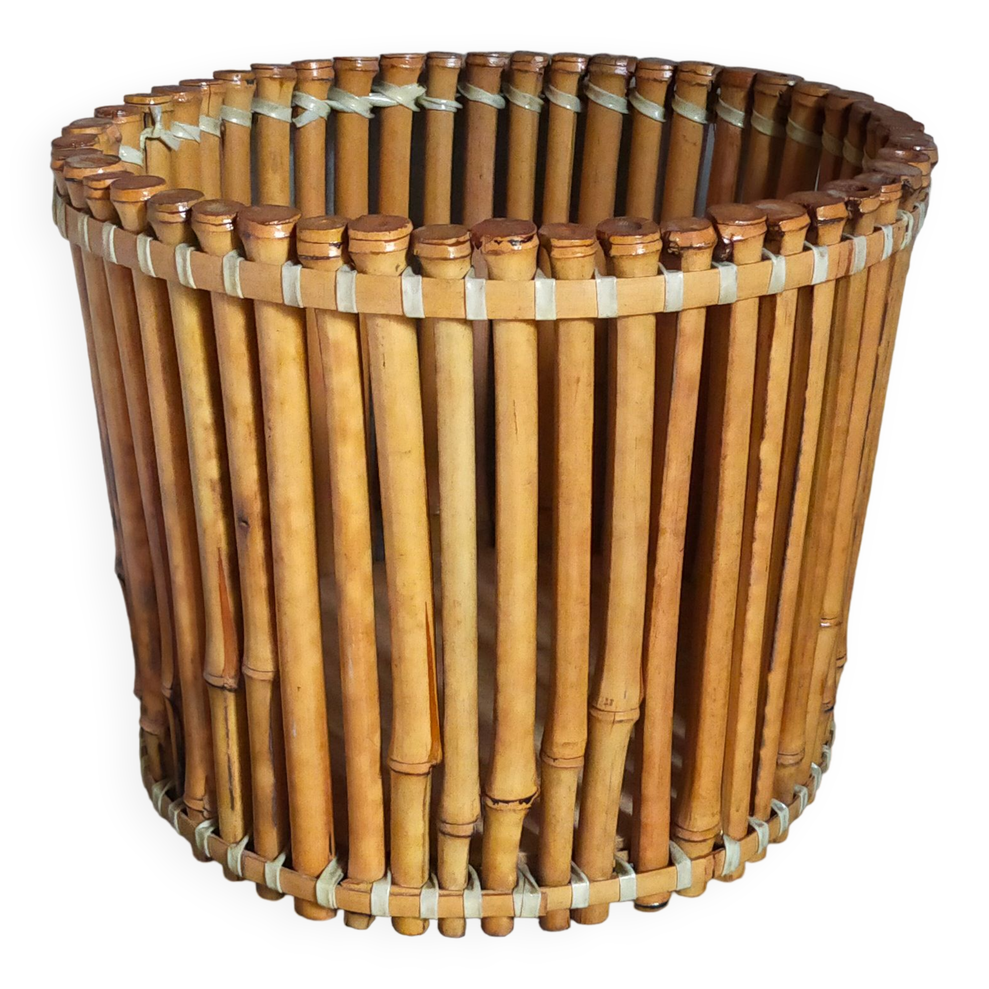 Pot cover basket Art-popular bamboo and scoubidou 50s