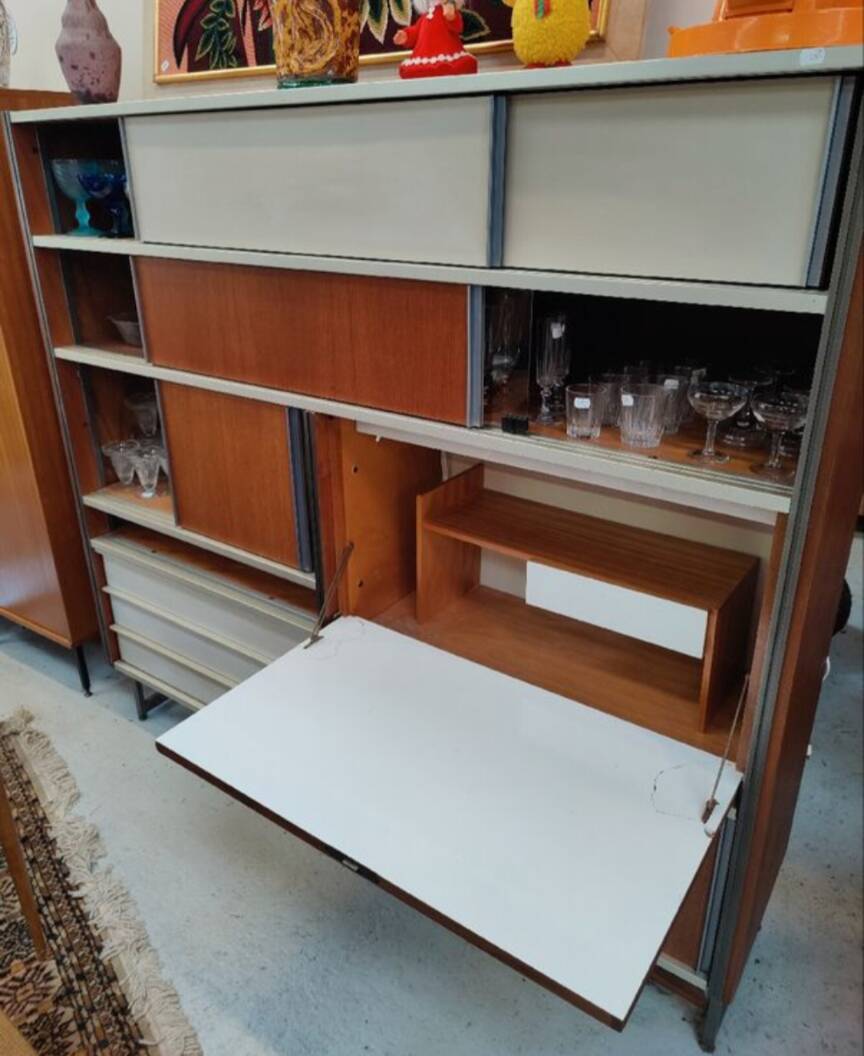 Georges Frydman Library. Signed EFA furniture.