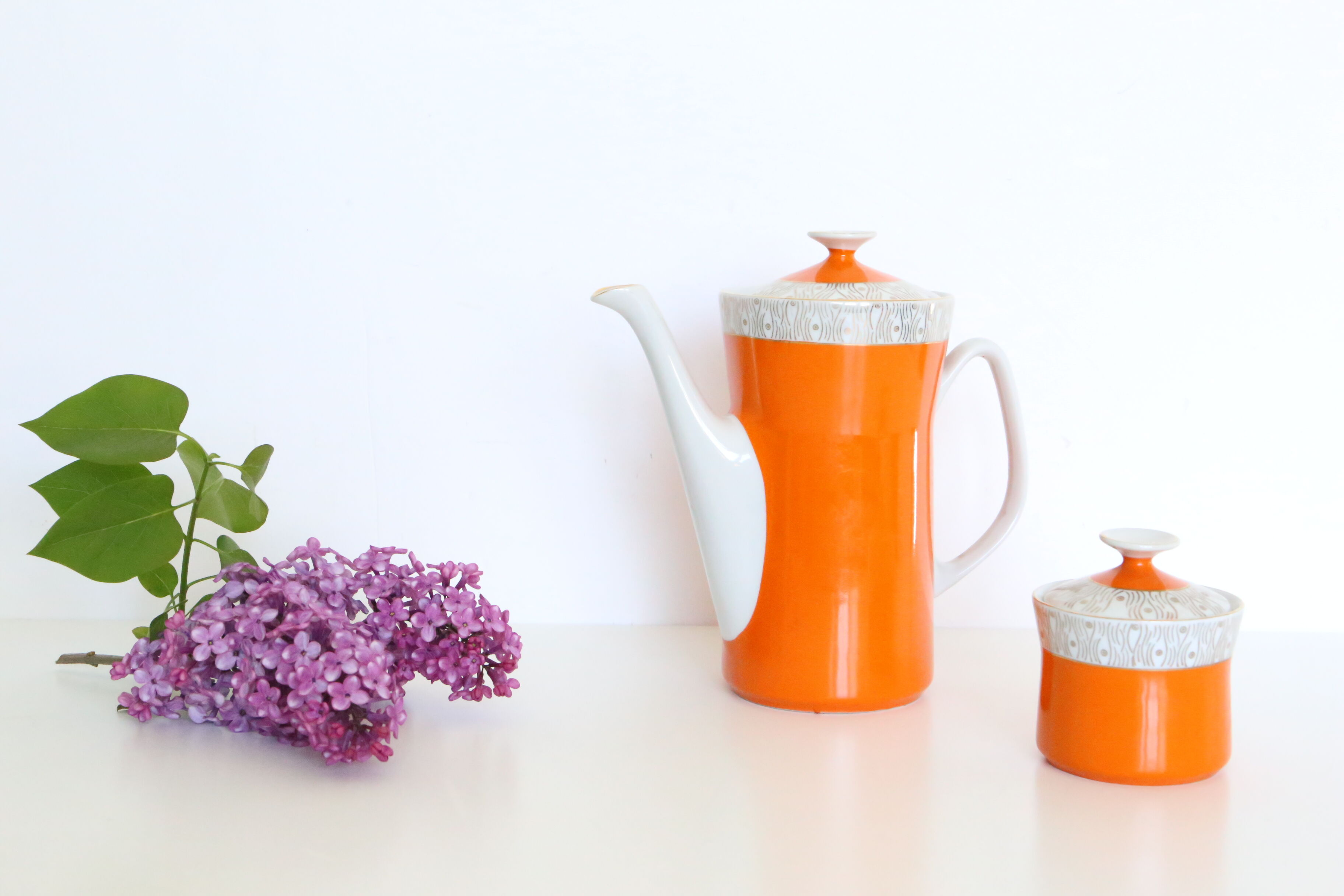 Polish porcelain coffee maker