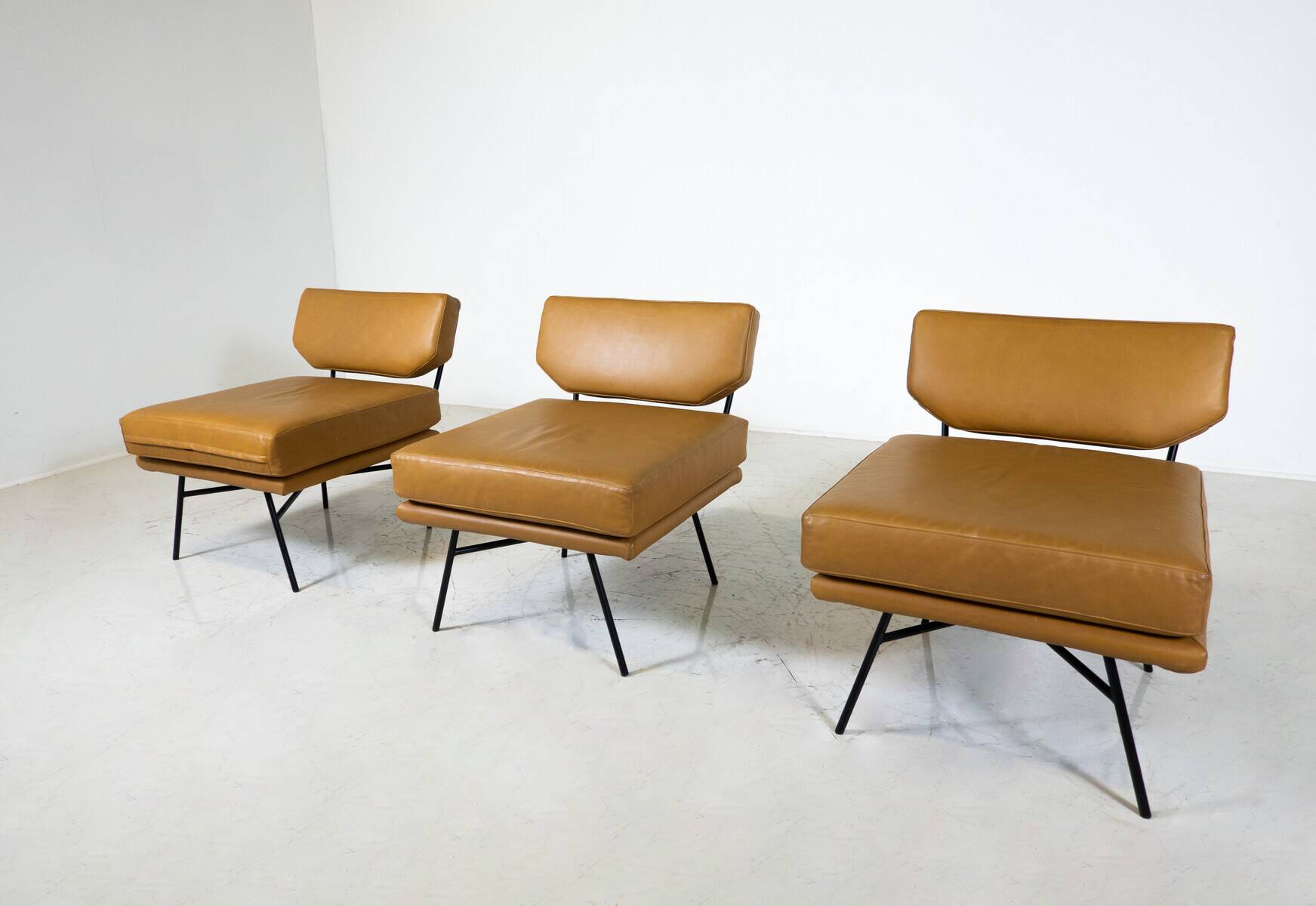 Mid-Century Modern 'Elettra' Set of 3 Armchairs by Stdio BBPR for Arflex, Leather and Iron, 1950s