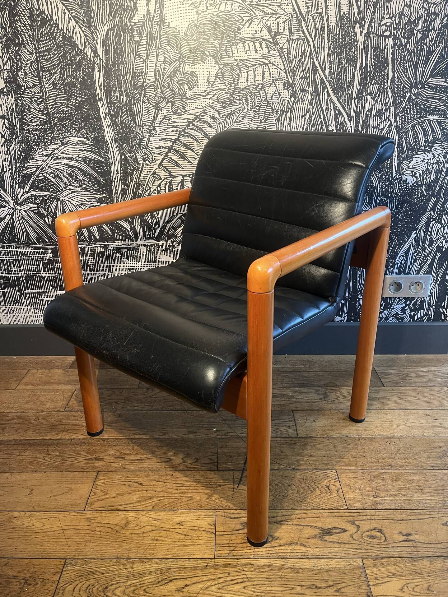 Flötotto armchair