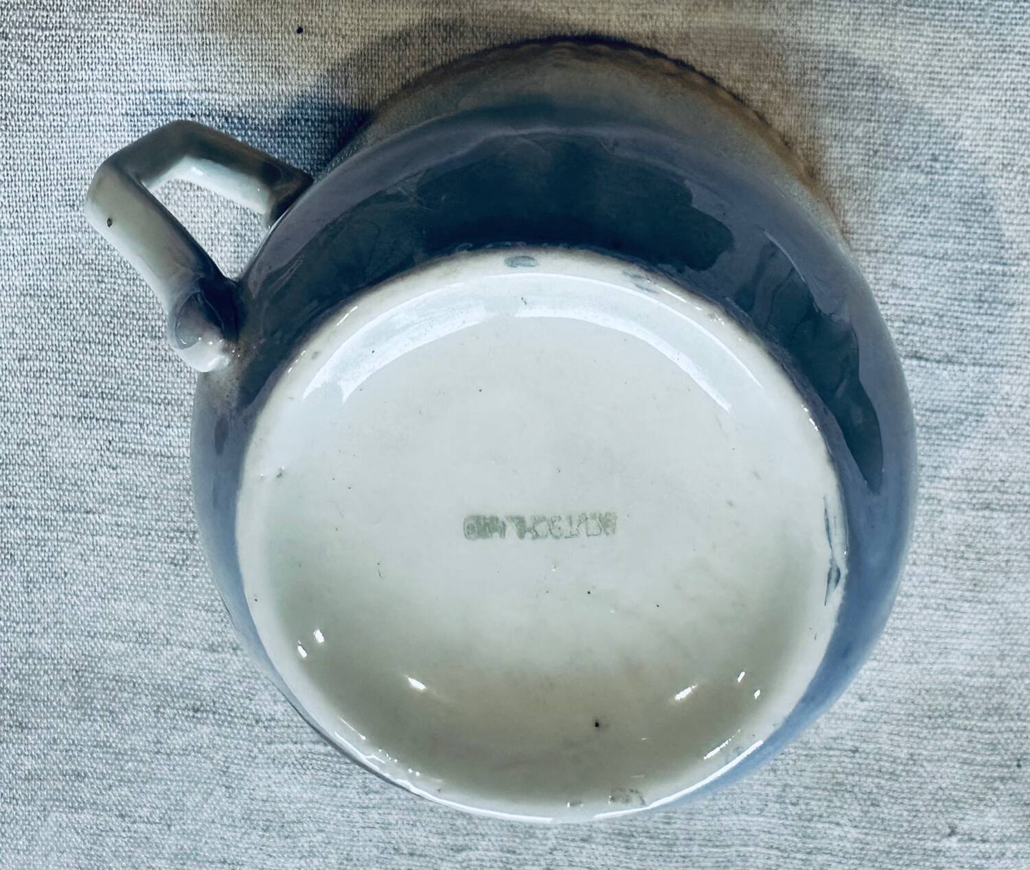 Set of 2 stamped mugs, agricultural theme