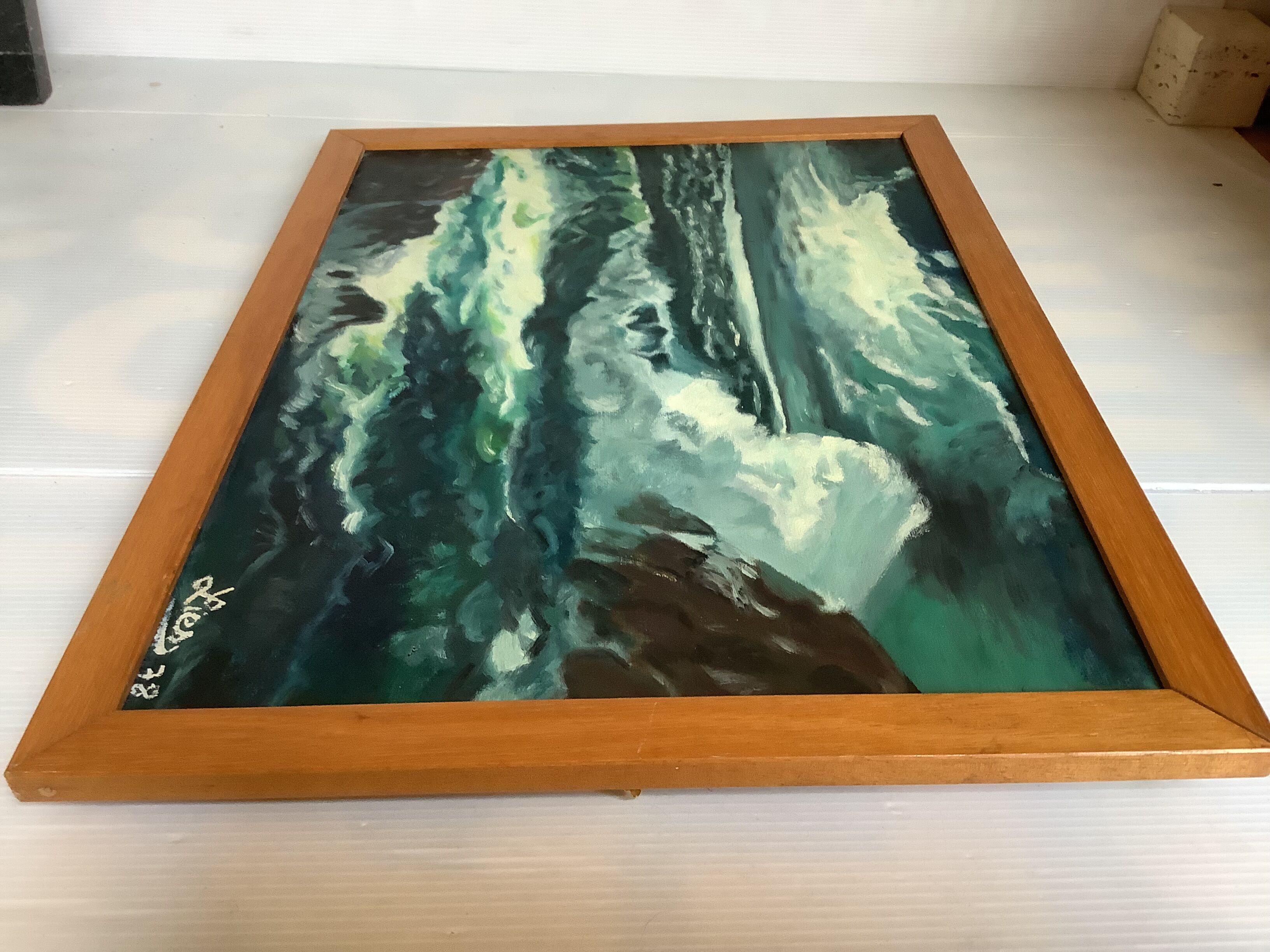 Marine painting of a rough sea, oil on canvas, signed.