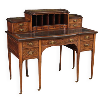 Elegant 19th century English writing desk