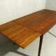Table à manger en teck par Henning Kjaernulf, Danemark, années 1960.