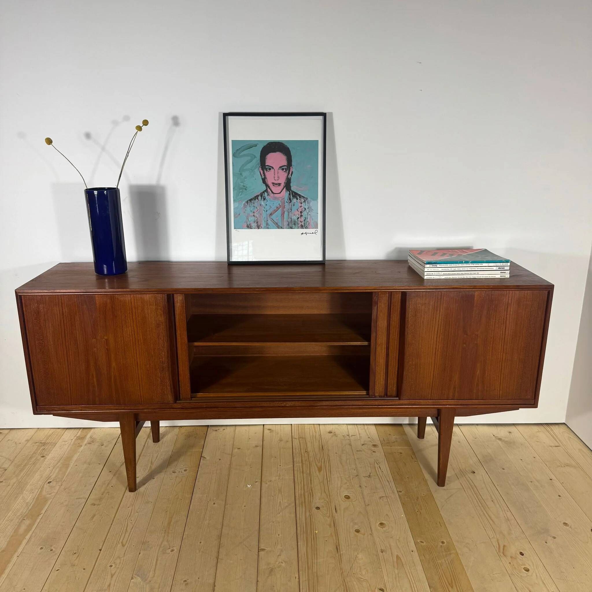 Vintage teak sideboard – Danish design 1960s, mid-century modern