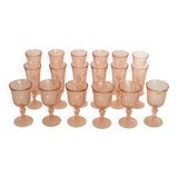 Set of 12 champagne flutes and 6 large glasses