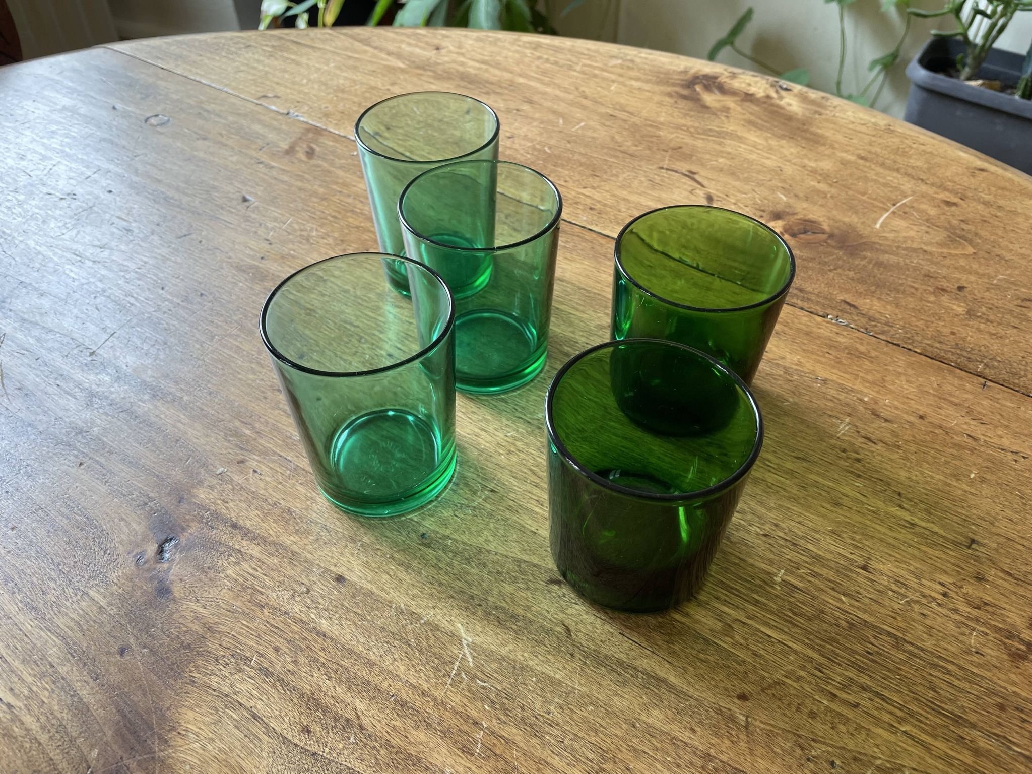 Lot of 5 vintage green glasses - Lesieur et Lever oil