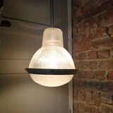Holophane sphere suspension