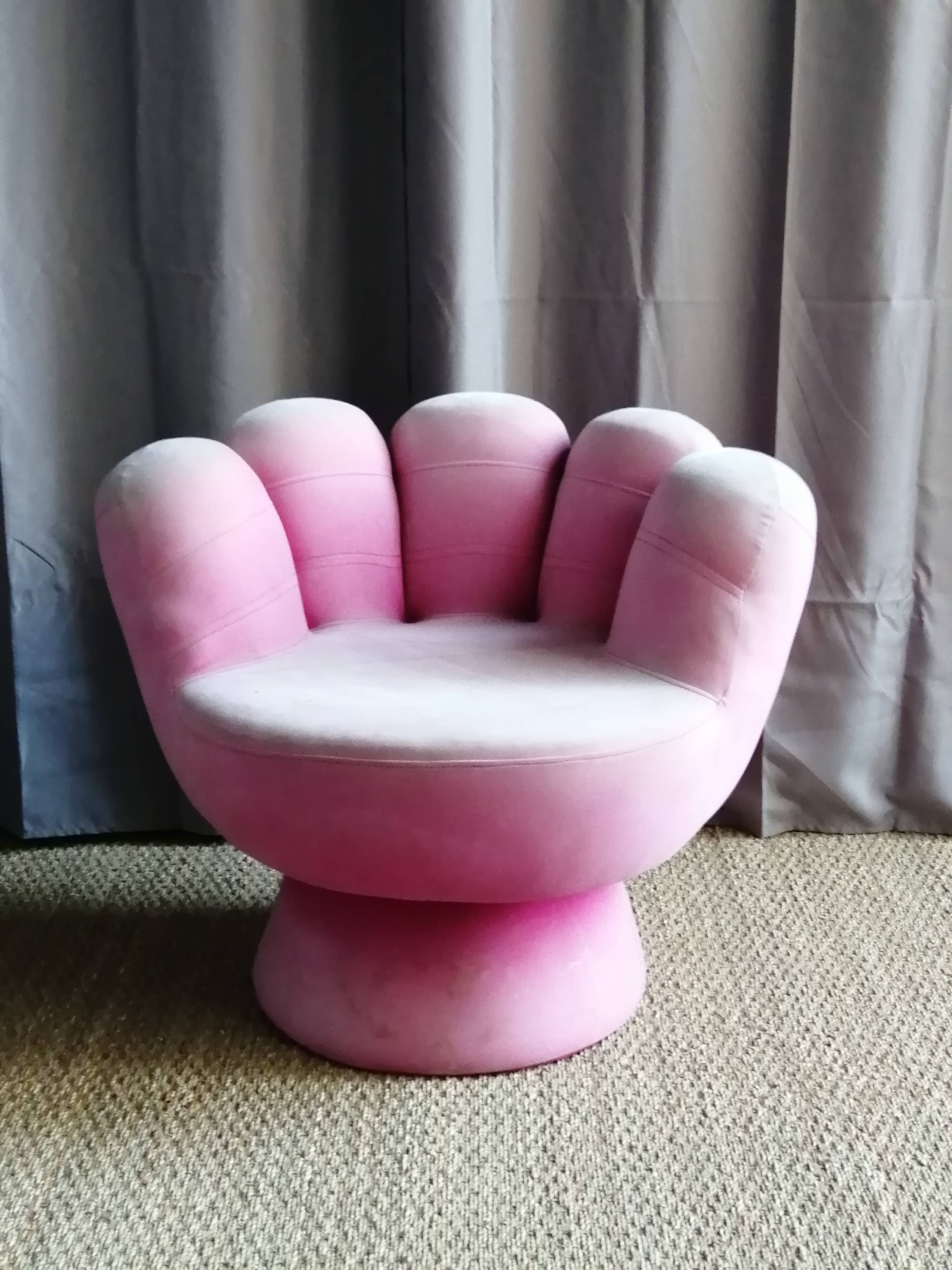 Vintage "hand" chair 70