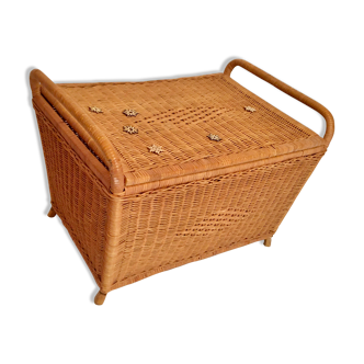 Rattan toy box 10 years