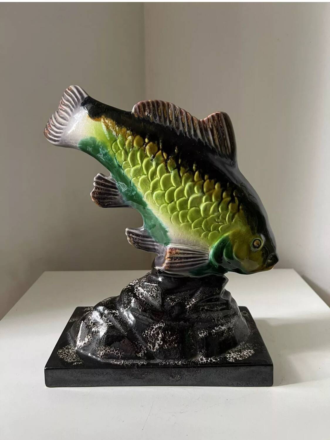 Poisson en plâtre émaillé vintage