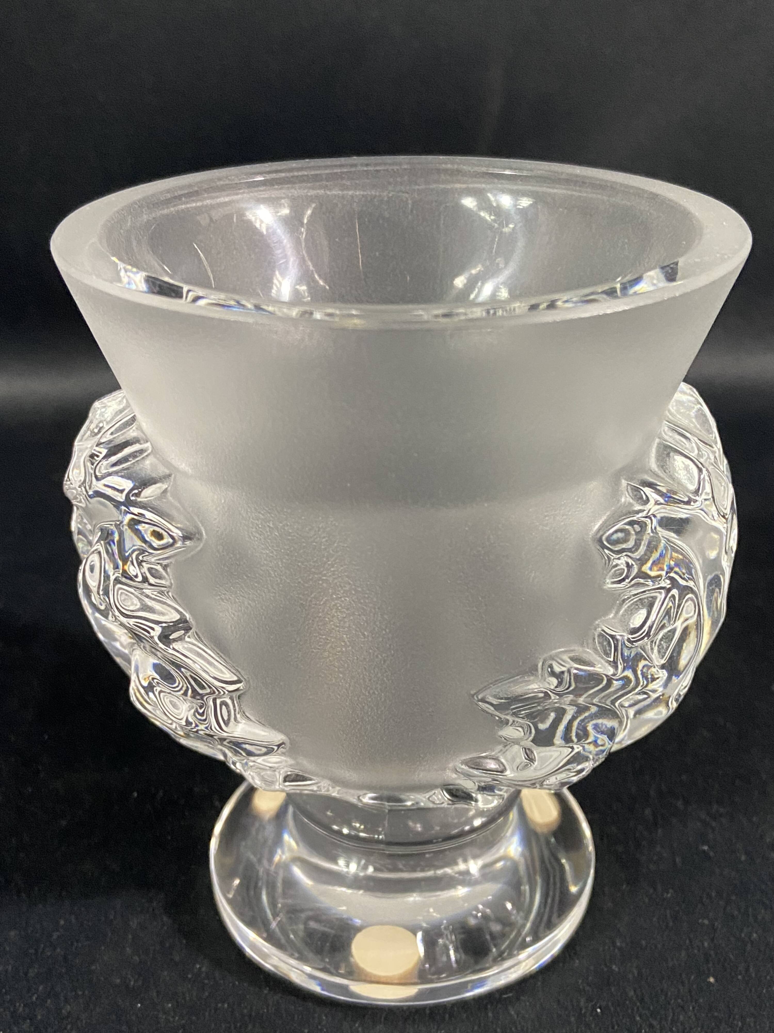 Vase on pedestal with foliage decoration signed lalique saint-cloud, possible pair