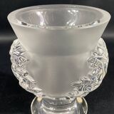 Vase on pedestal with foliage decoration signed lalique saint-cloud, possible pair