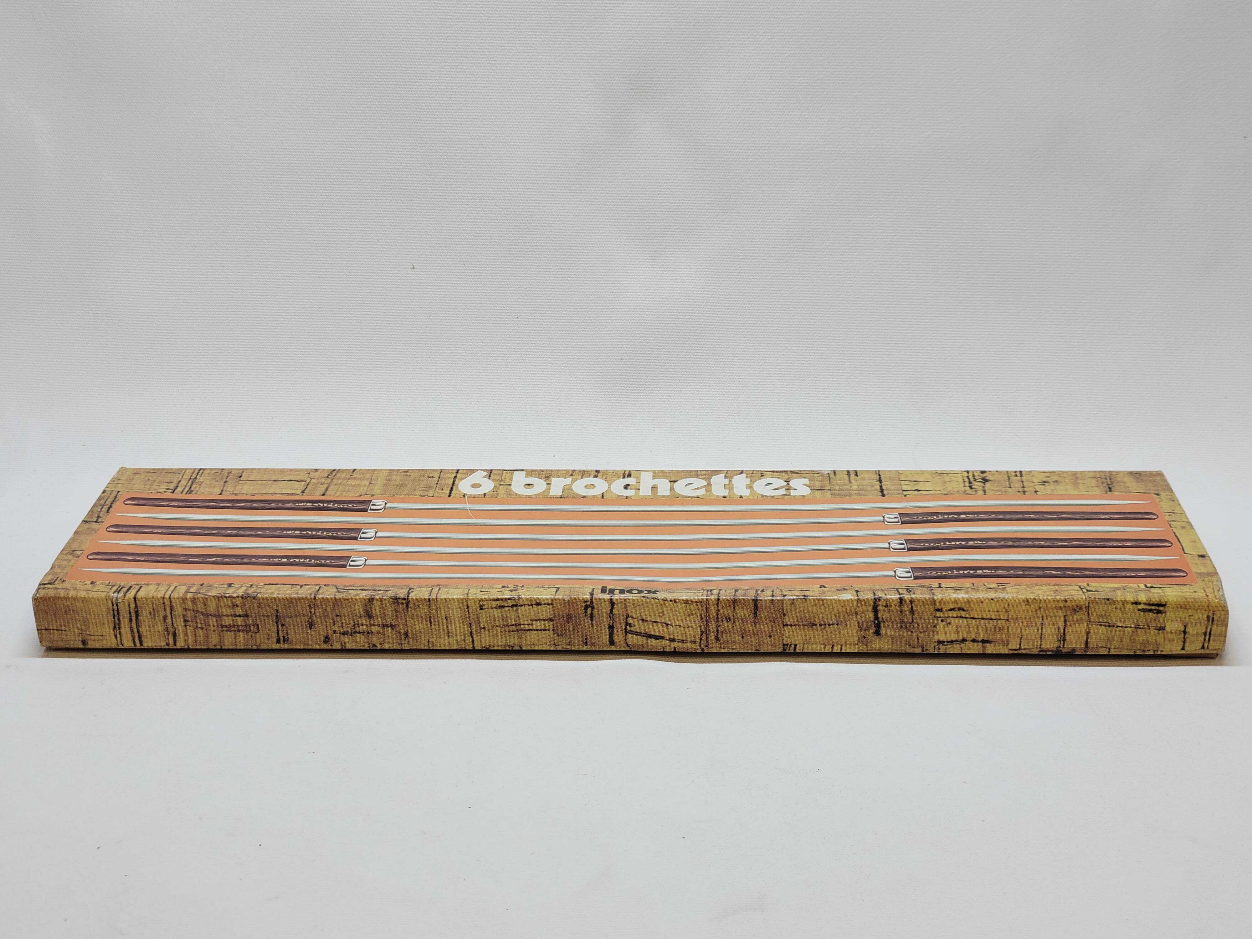 Set of 6 vintage skewers in stainless steel and wood in their box