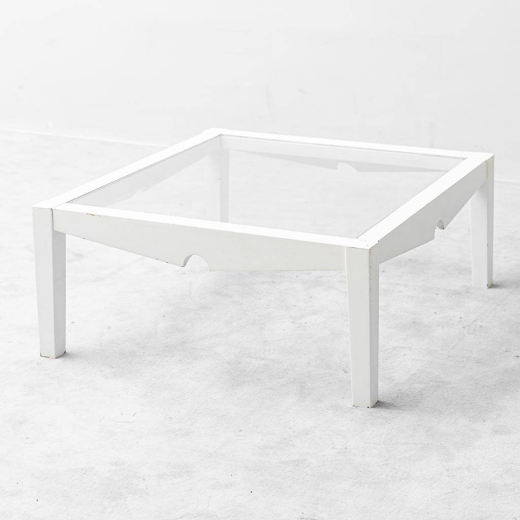 Vintage coffee table in white lacquered wood and glass, Italian design 1970s