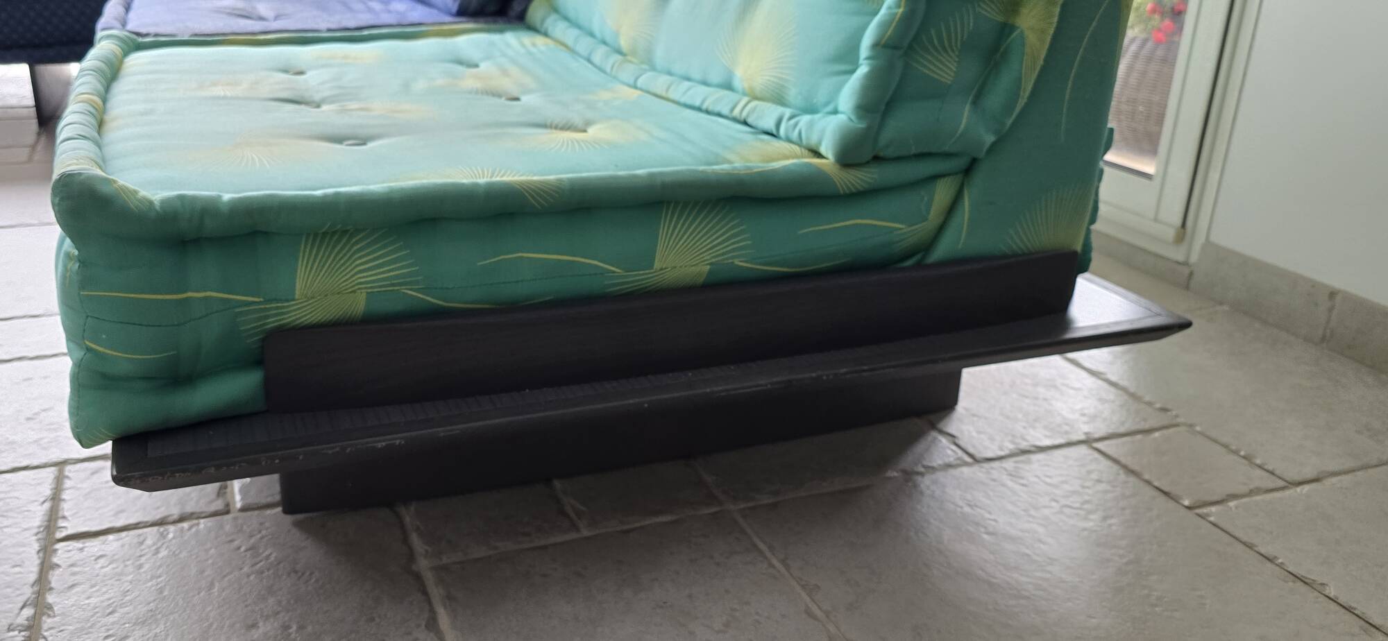 Mah Jong sofa by Roche Bobois designed by Kenzo.