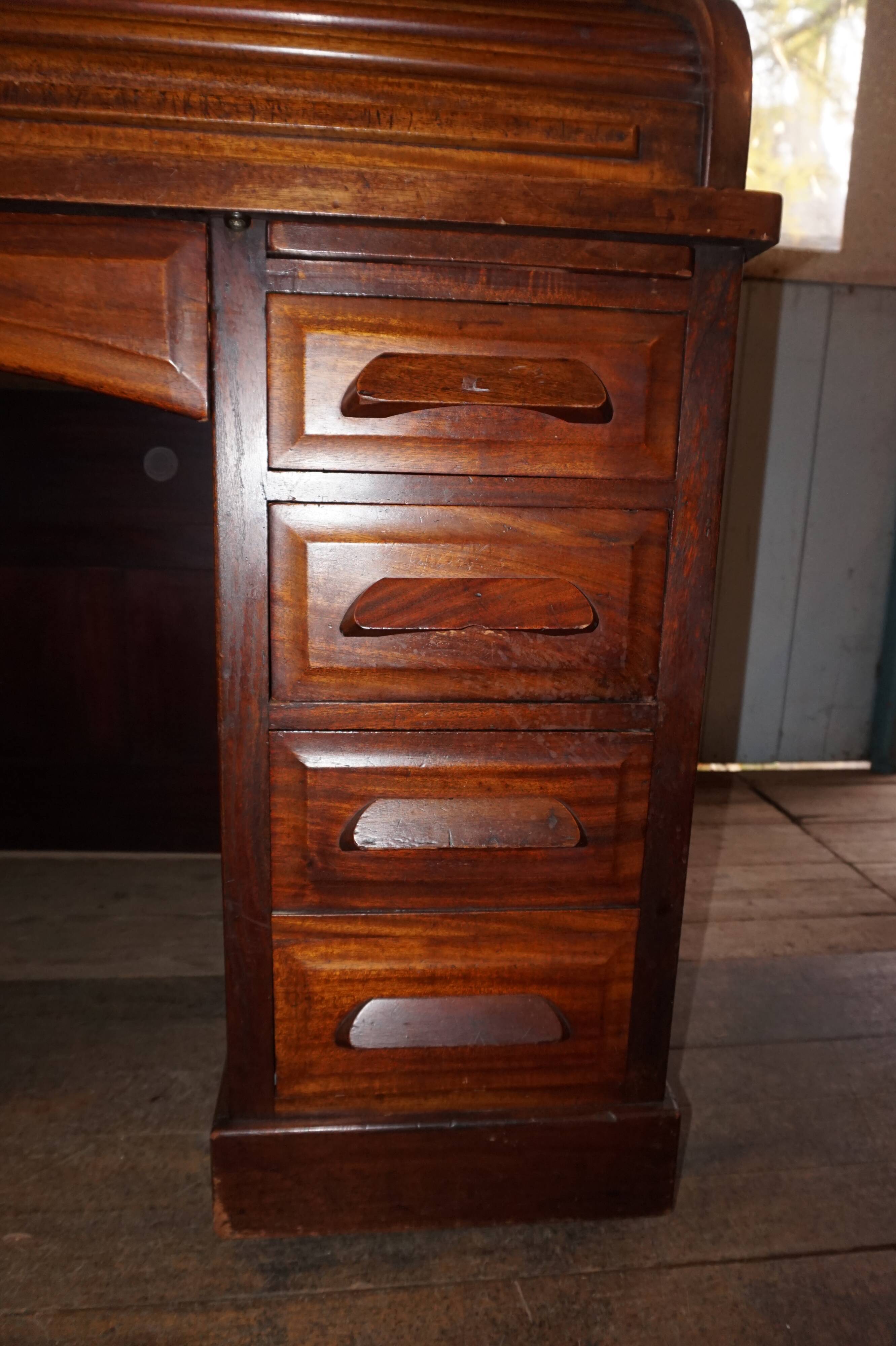 American curtain desk, 1900