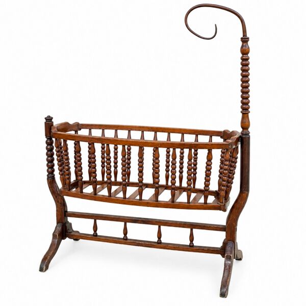 Berceau ancien en bois