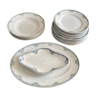 Service st Amand land of iron plates and dishes