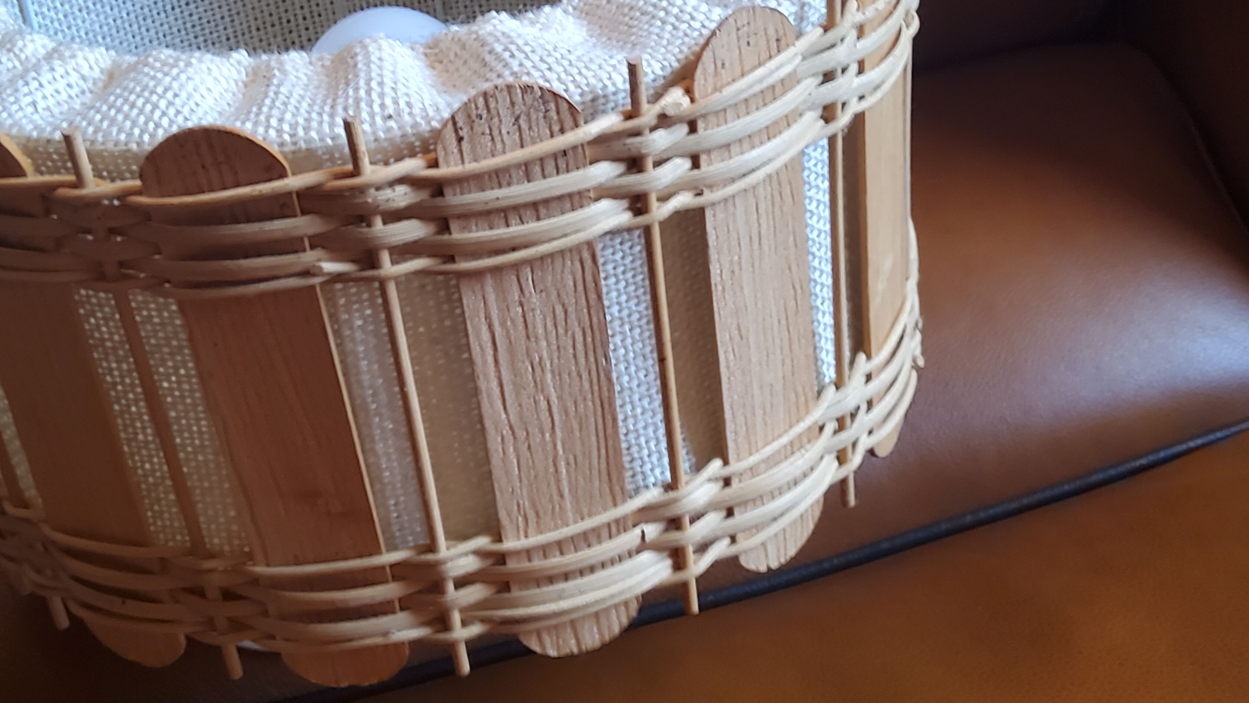70s suspension in rattan and Scandinavian style fabrics
