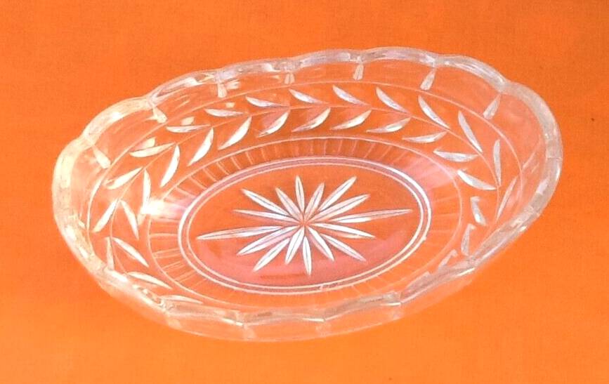 1950s cup / fruit basket in the style of the jonzac model from baccarat