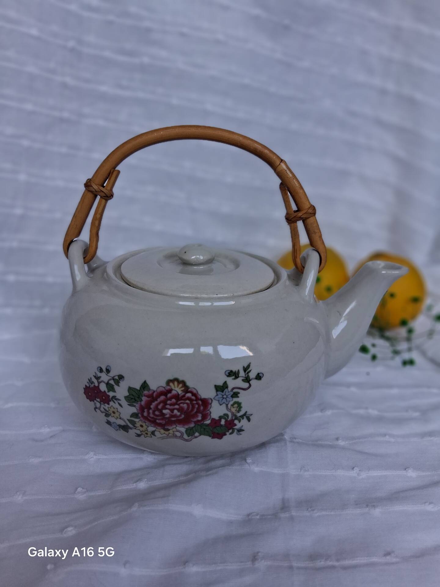 Vintage Chinese ceramic teapot Chi Kiang Stoneware.