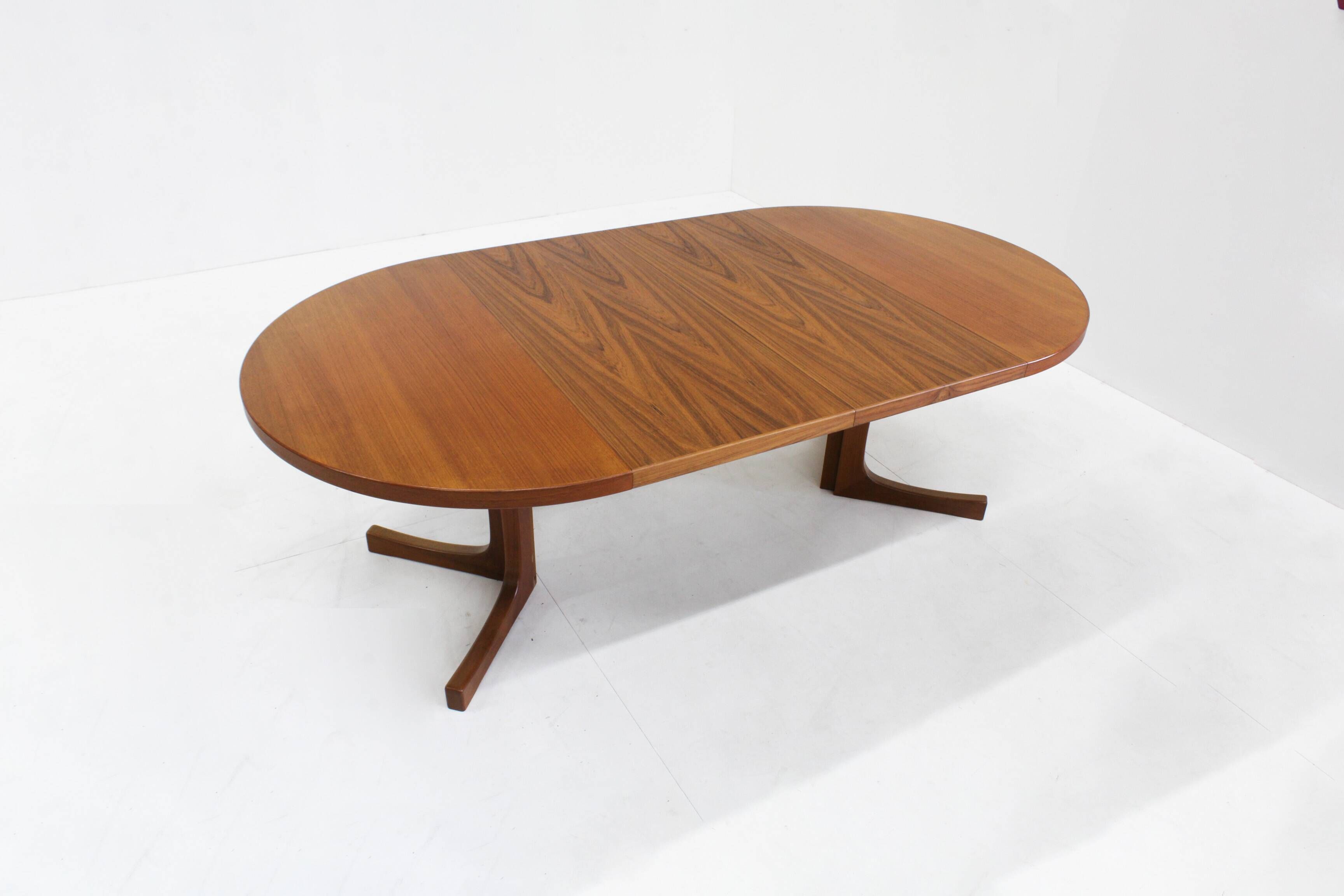 Vintage Danish round extendable dining table teak 1960s