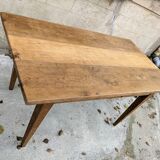 Farm table