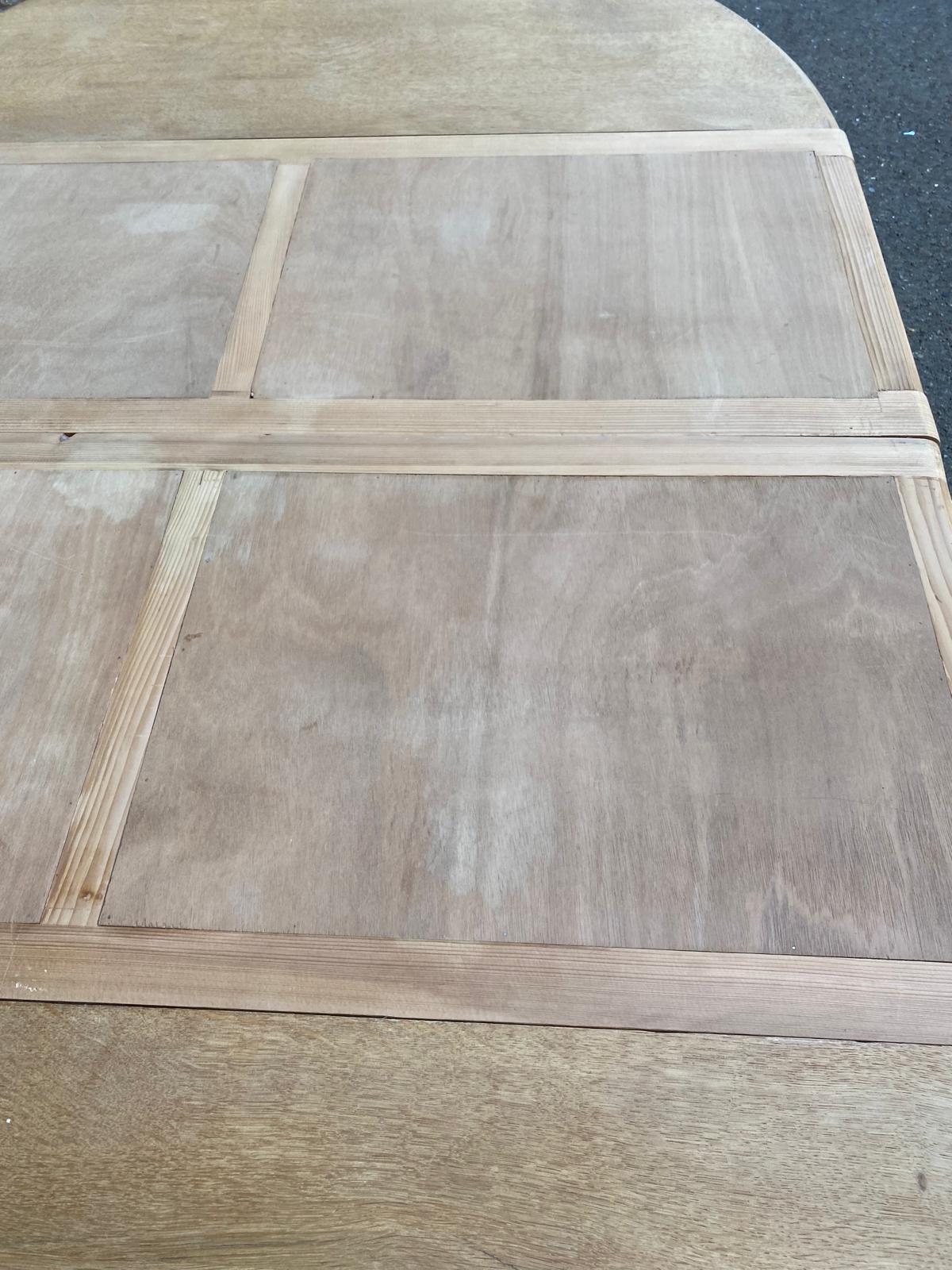 Louis Philippe 19th century round extendable dining table, renovated, 200cm