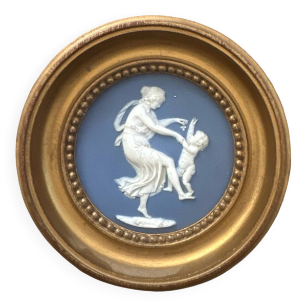 Médaillon biscuit porcelaine