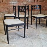 4 vintage wooden chairs 70"