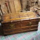 Superb trunk leather trunk dating from the end of the XIX century in its juice