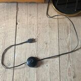 Lampadaire roseaux vintage métal noir et laiton quatre opalines blanches