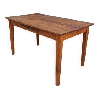 Farmhouse table