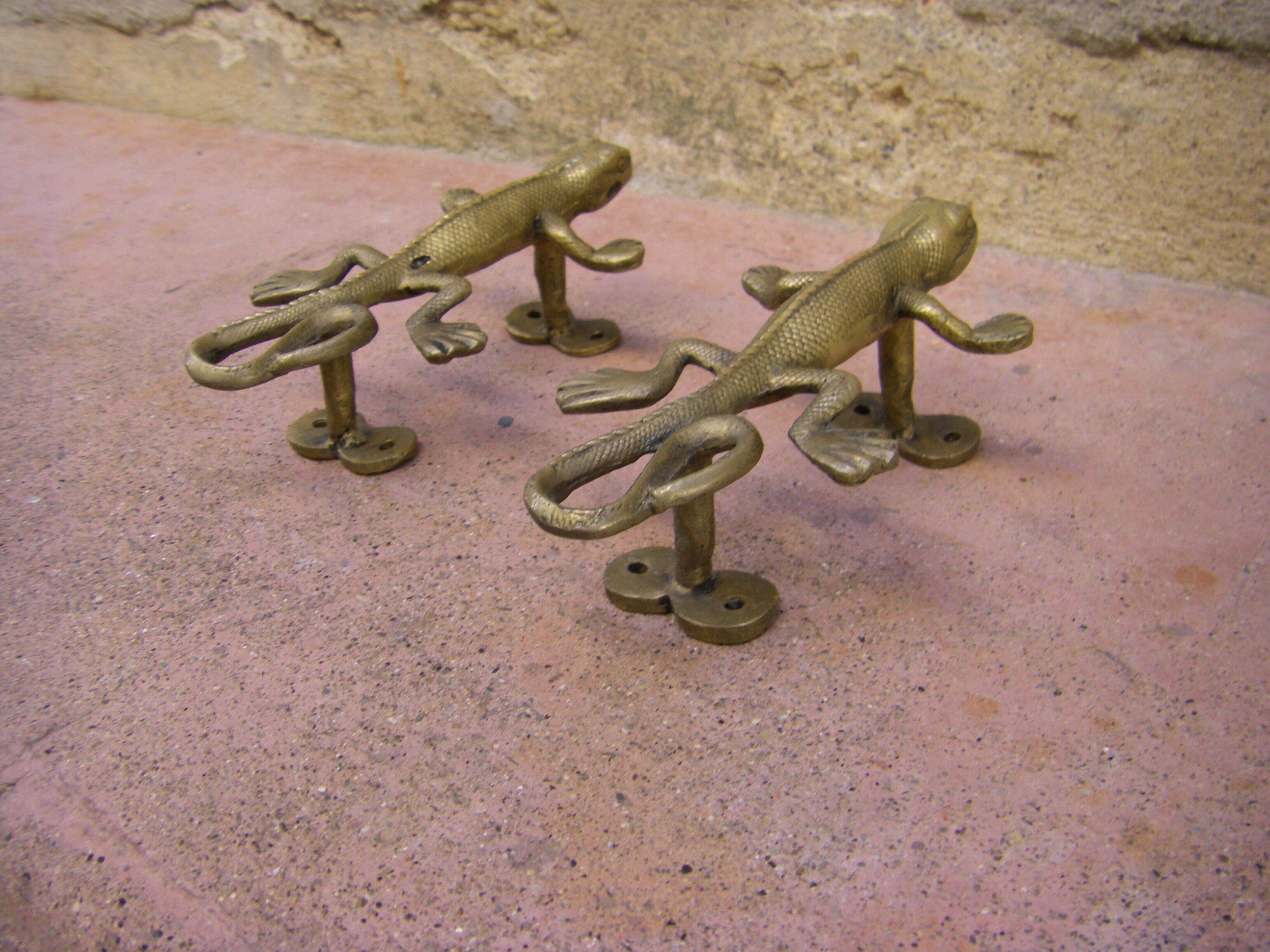 Pair of bronze handles