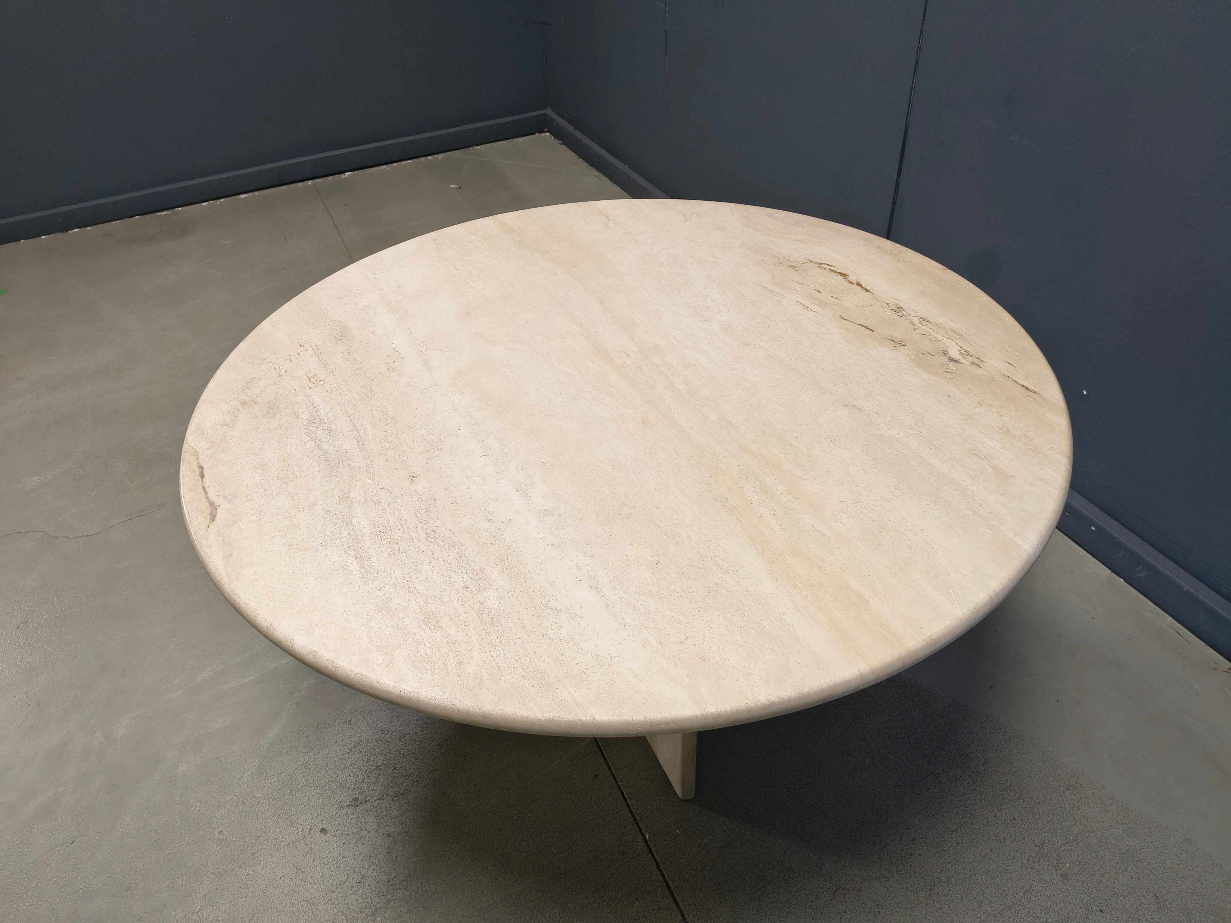 Round Italian travertine dining table 1970s
