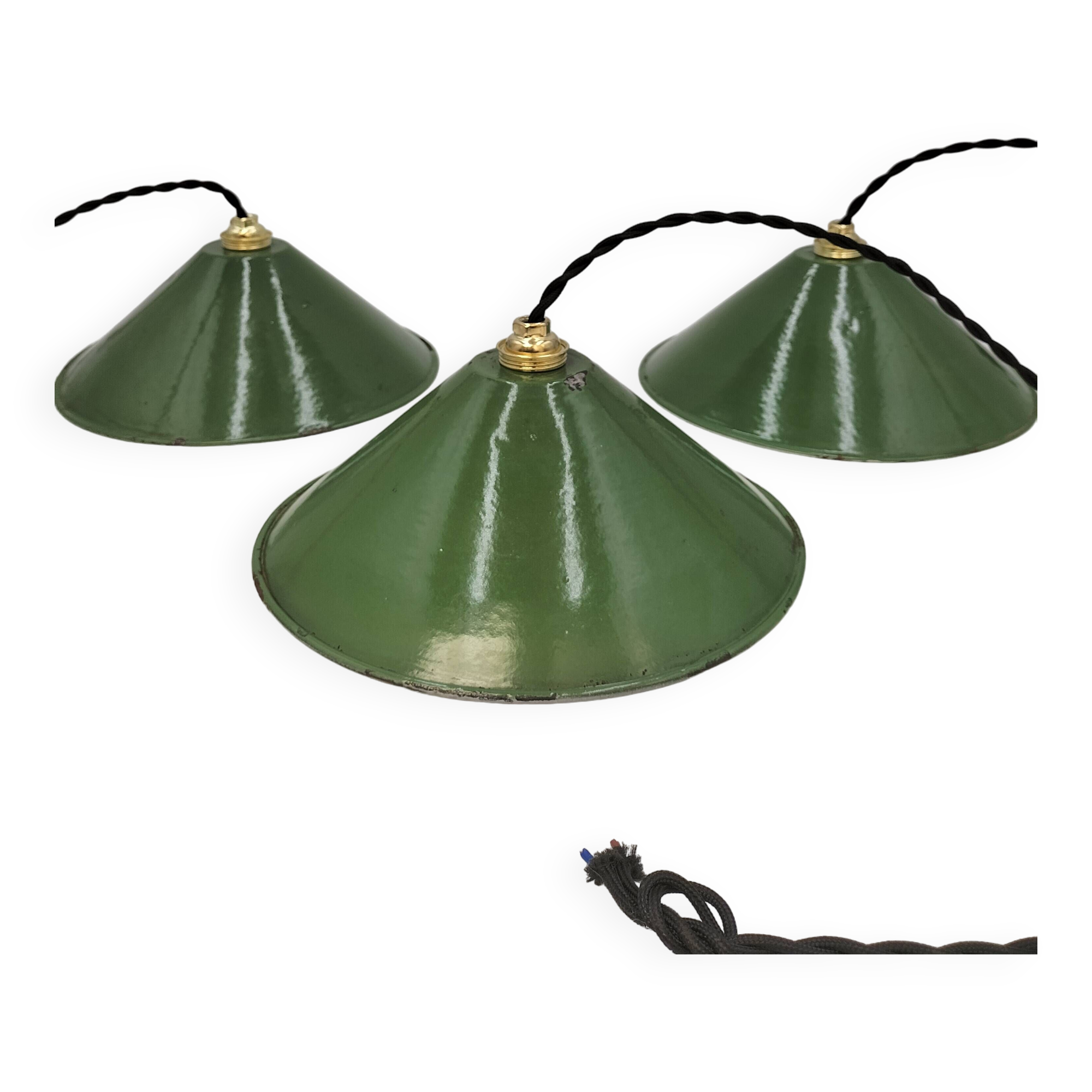 Enameled sheet metal cone pendants