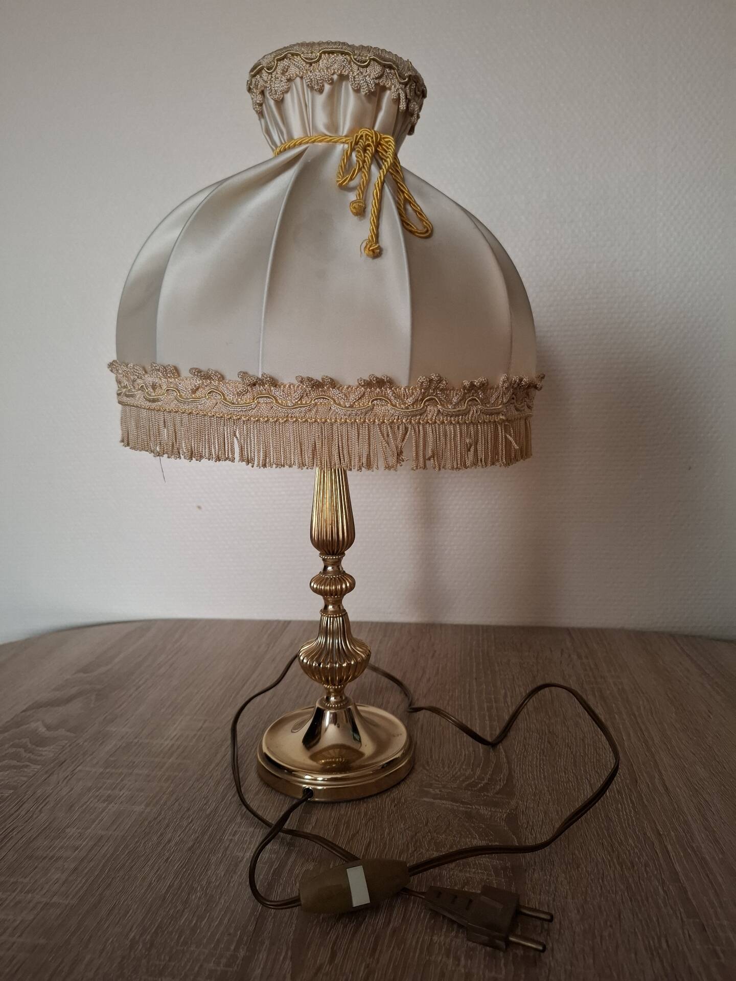 Louis XVI table lamp