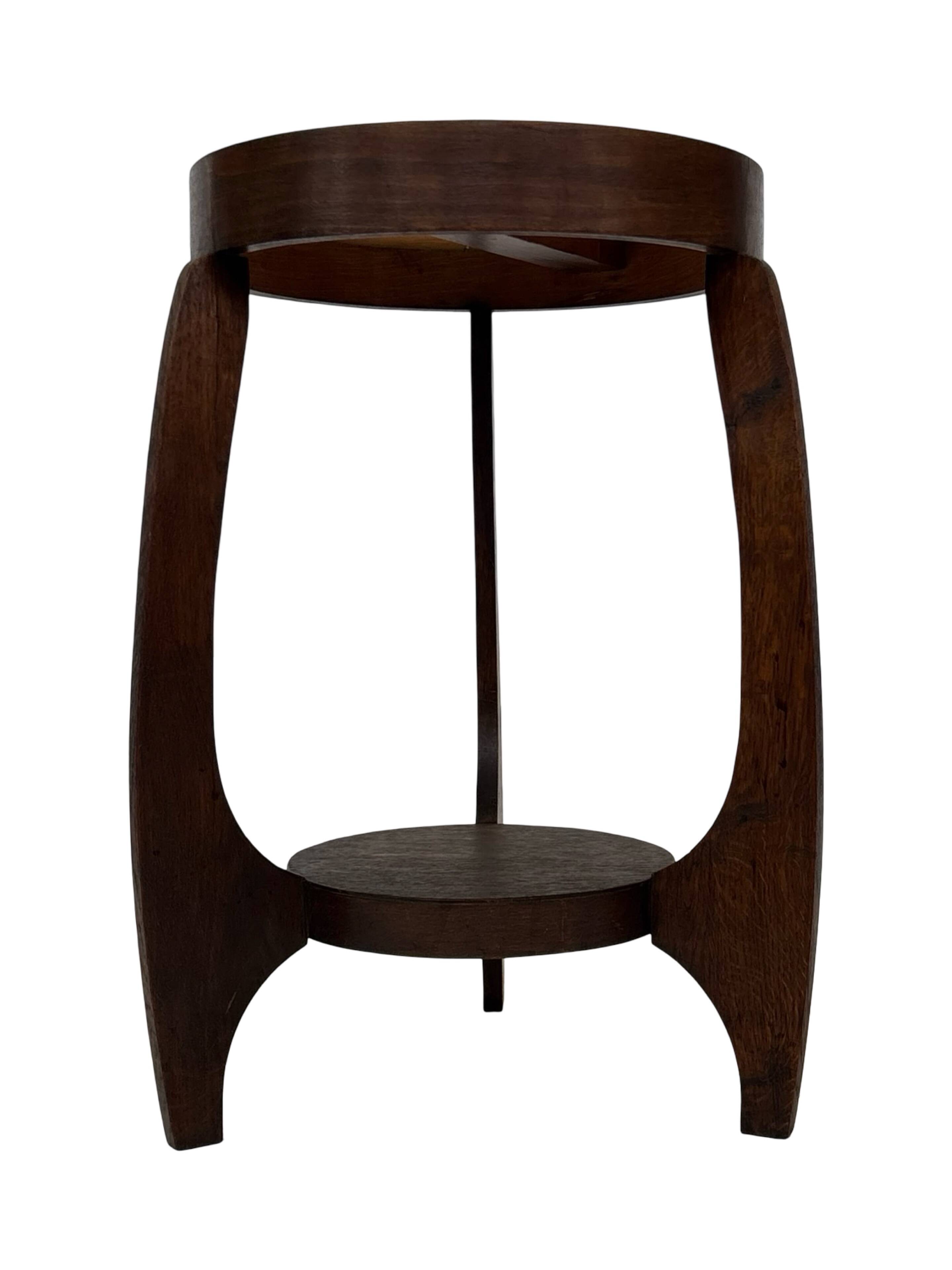 Table d'appoint Art Déco en chêne au design minimaliste