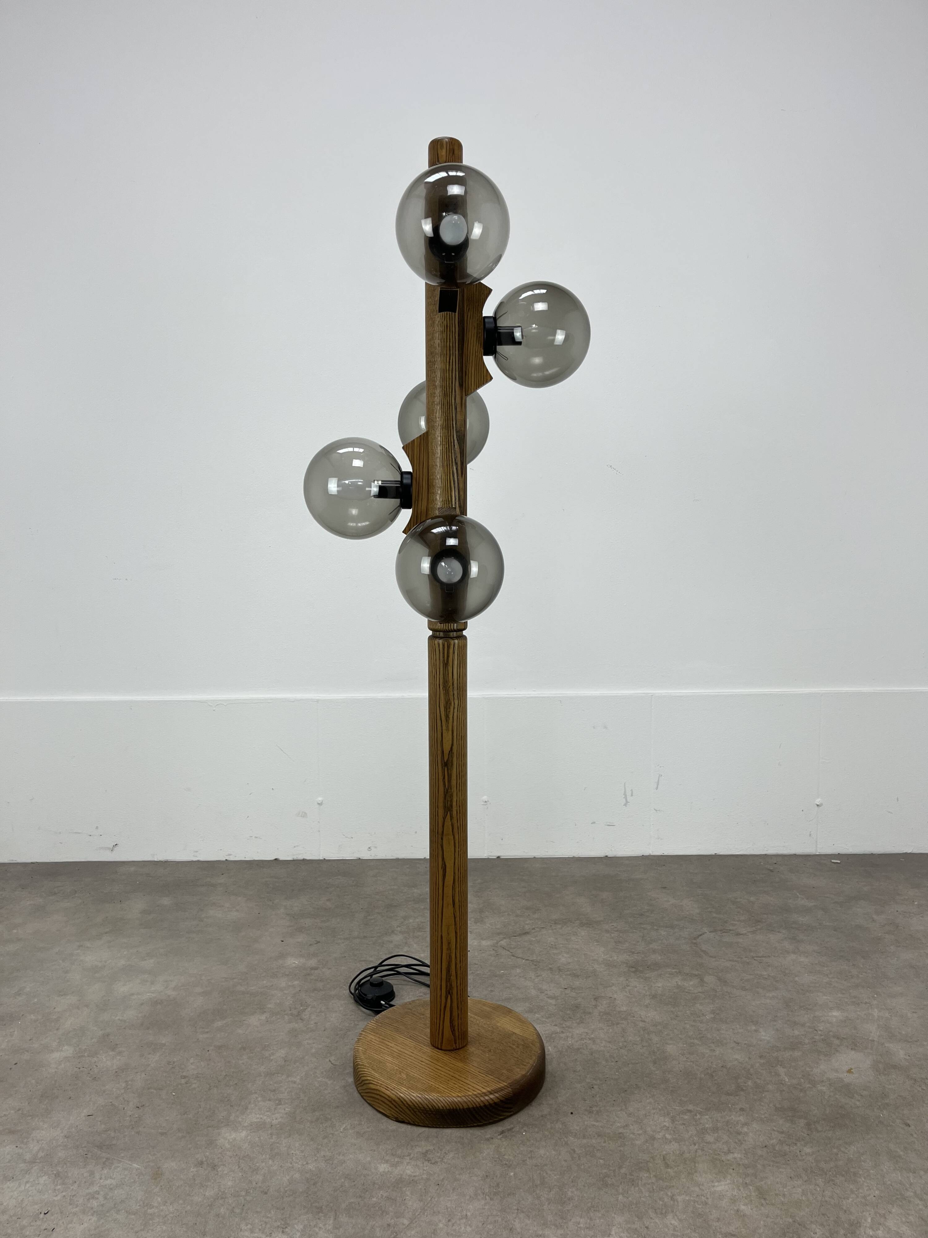 Temde Leuchten brutalist floor lamp, wood, 1970s