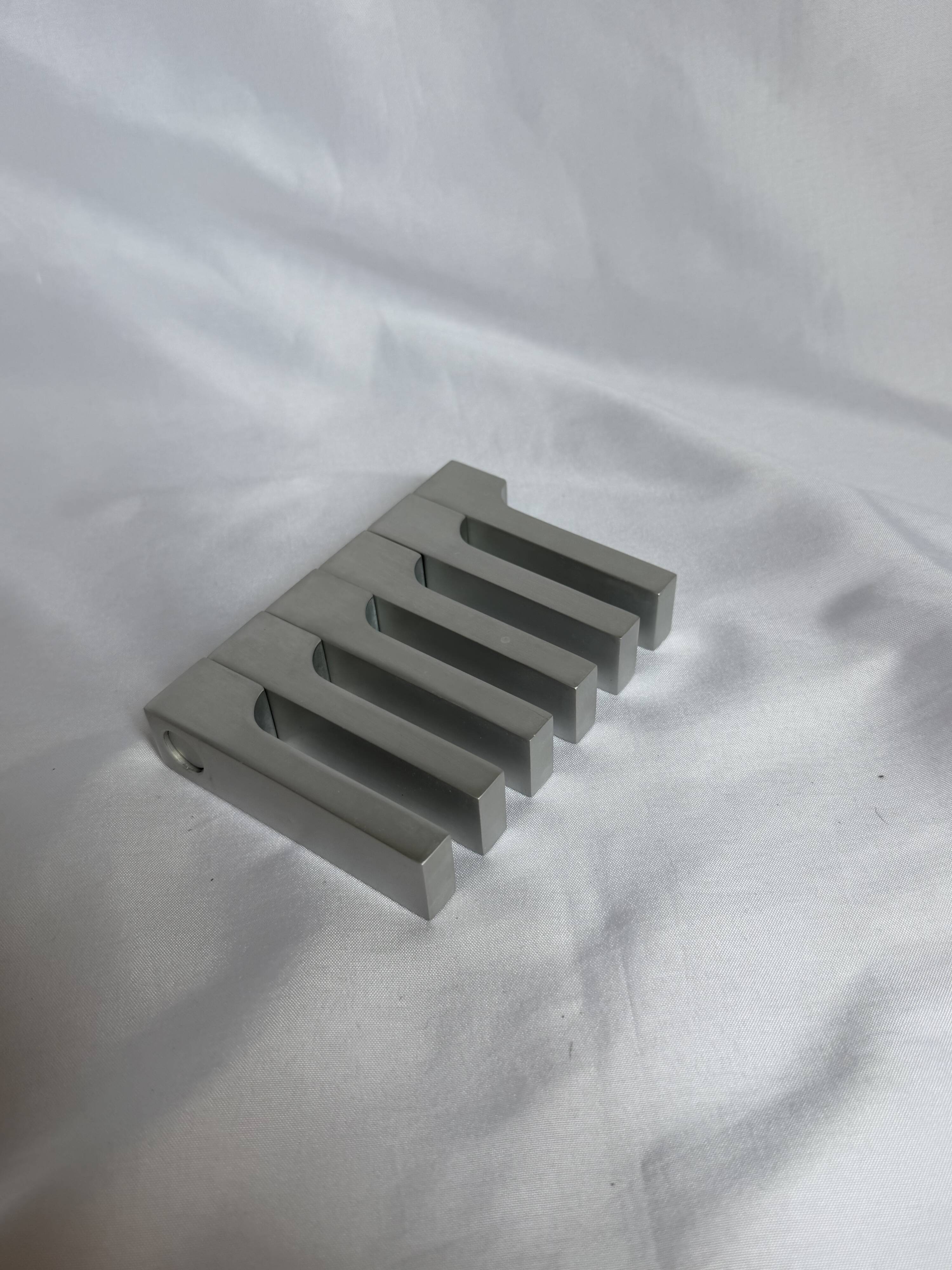 Knife rest Pierre Vandel for Pierre Cardin
