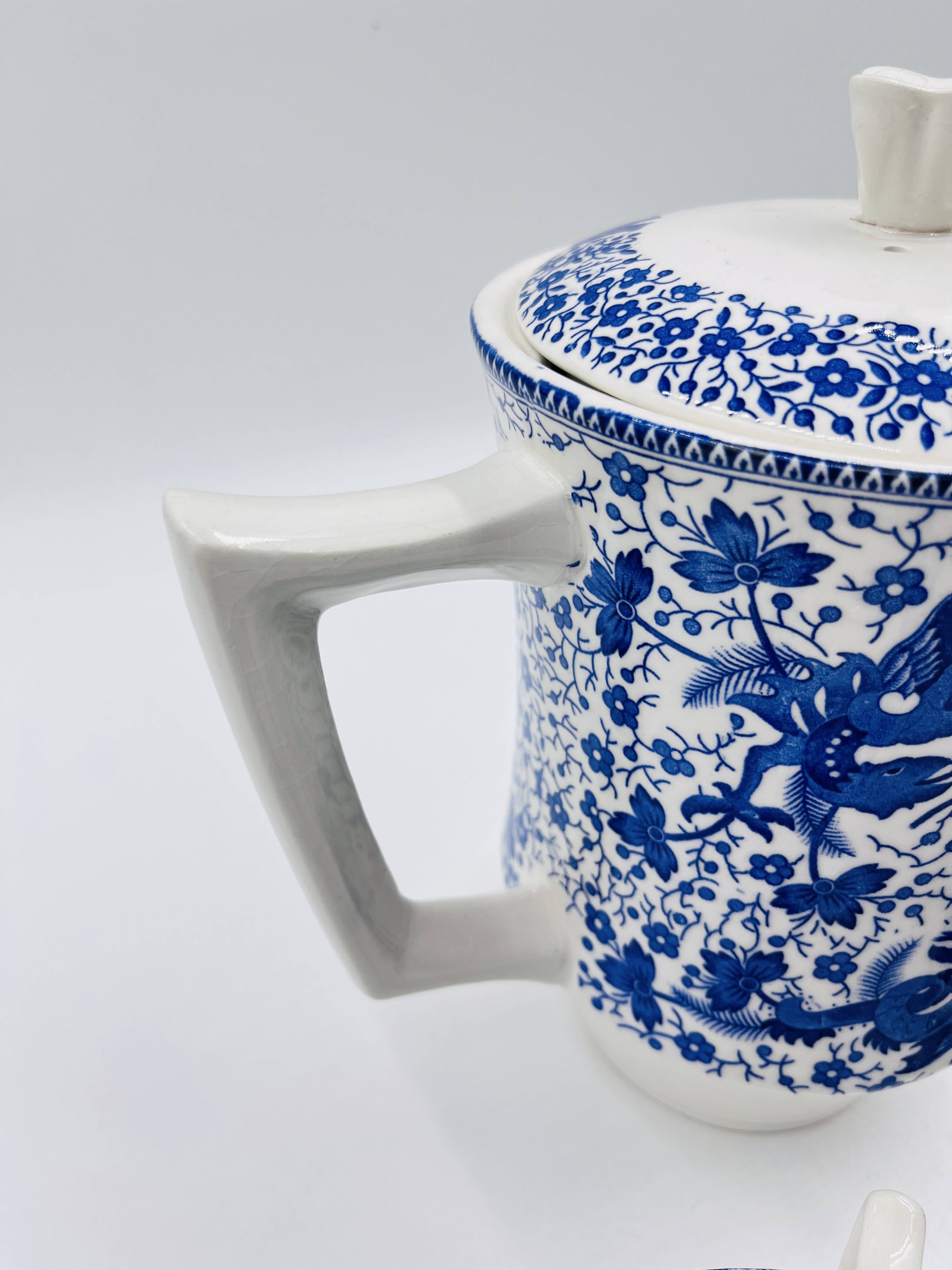 Bosch "dragon" coffee maker, milk jug and sugar bowl