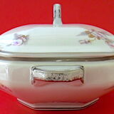 Porcelain vegetable with floral decoration